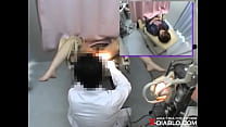 関西某産婦人科に仕掛けられていた隠しカメラ映像が流出　美脚で美巨乳女子大生アキ（20）