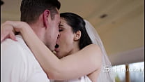Bride Wears Vibrating Butt plug For Her Wedding To Surprise Her Husband But The Best Man Gets It All